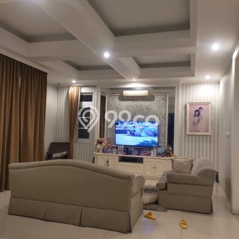 Hunian Mewah LB 550m2 Siap Huni Desain Elegan di Modernland, Tangerang Hunian Mewah LB 550m2 Siap Huni Desain Elegan di Modernland, Tangerang