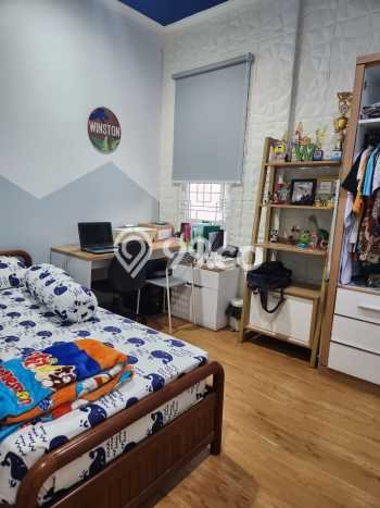 Jual Rumah Luas Elegan Dengan View Eksklusif di Green Lake City, Jakarta Barat Jual Rumah Luas Elegan Dengan View Eksklusif di Green Lake City, Jakarta Barat