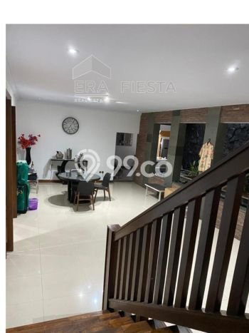 Jual Rumah Luas Megah Dengan View Eksklusif di Kemanggisan, Jakarta Barat Jual Rumah Luas Megah Dengan View Eksklusif di Kemanggisan, Jakarta Barat