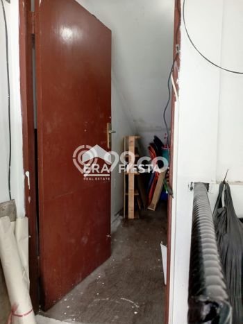 LISTING BARU! Rumah Premium area Cengkareng, Luas 120m² Bangunan 80m² LISTING BARU! Rumah Premium area Cengkareng, Luas 120m² Bangunan 80m²