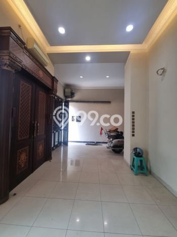 Ready to Use! Premium House LT 176m2 Desain Elegan di Puri Indah Ready to Use! Premium House LT 176m2 Desain Elegan di Puri Indah