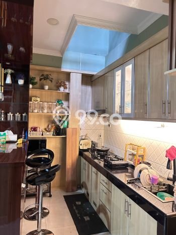 For Sale Rumah 3 Kamar Lokasi Strategis Nyaman dan Strategis di Ciledug For Sale Rumah 3 Kamar Lokasi Strategis Nyaman dan Strategis di Ciledug
