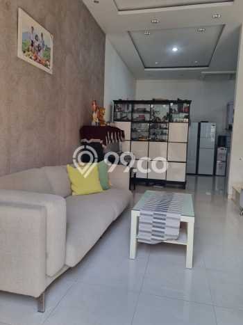 Dijual Rumah 3 Kamar Lokasi Ideal Nyaman dan Strategis di Cipondoh Dijual Rumah 3 Kamar Lokasi Ideal Nyaman dan Strategis di Cipondoh
