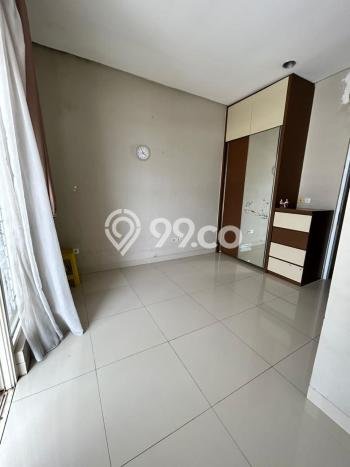 Rumah Modern 2 KT di Green Lake City Jakarta Barat Semi Furnished Rumah Modern 2 KT di Green Lake City Jakarta Barat Semi Furnished