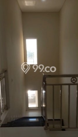 Rumah Modern 3 KT di Duri Kosambi Jakarta Barat Unfurnished Rumah Modern 3 KT di Duri Kosambi Jakarta Barat Unfurnished