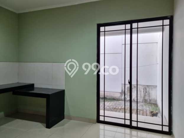 Sewa Rumah Murah di Green Lake City Jakarta Barat dengan 3 Kamar Tidur Sewa Rumah Murah di Green Lake City Jakarta Barat dengan 3 Kamar Tidur