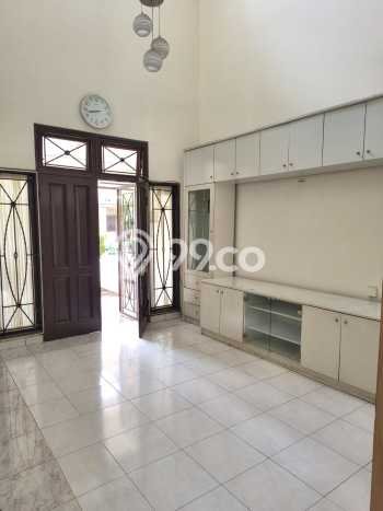 For Sale Rumah Mewah Exclusive di Cengkareng, Jakarta Barat For Sale Rumah Mewah Exclusive di Cengkareng, Jakarta Barat