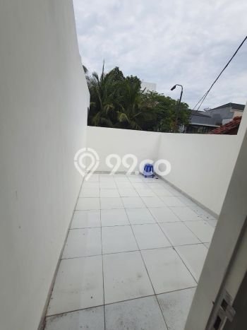 Dijual Rumah Luas Elegan Dengan View Eksklusif di Ancol, Jakarta Utara Dijual Rumah Luas Elegan Dengan View Eksklusif di Ancol, Jakarta Utara