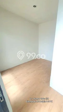 Ready to Use! Premium House LT 161m2 Desain Modern di Semanan Ready to Use! Premium House LT 161m2 Desain Modern di Semanan