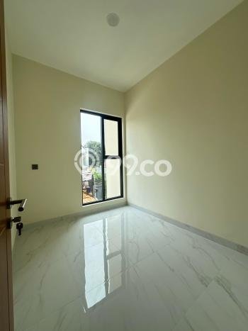 Jual Rumah Modern 4 KT di Meruya, Jakarta Barat Jual Rumah Modern 4 KT di Meruya, Jakarta Barat
