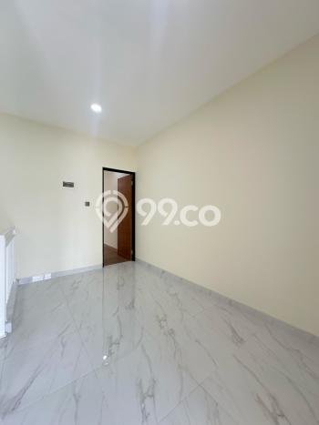 Jual Rumah Modern 4 KT di Meruya, Jakarta Barat Jual Rumah Modern 4 KT di Meruya, Jakarta Barat