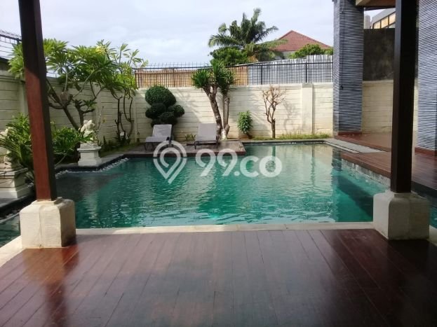 Rumah Terawat di Panjer, Denpasar, LT 638m2m², LB 600m2m² Rumah Terawat di Panjer, Denpasar, LT 638m2m², LB 600m2m²