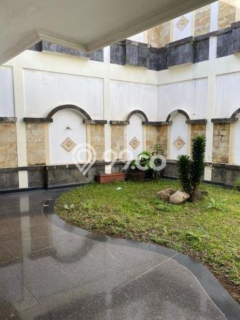 Hunian Mewah LB 1100m2 Siap Huni Desain Elegan di Pasteur, Bandung Hunian Mewah LB 1100m2 Siap Huni Desain Elegan di Pasteur, Bandung
