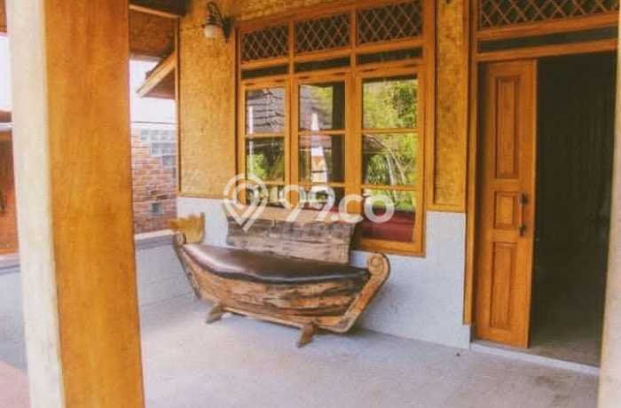 Investasi Potensial! Vila Kawasan Ciater, Dimensi 5600m2m², Akses ke Fasilitas Umum Investasi Potensial! Vila Kawasan Ciater, Dimensi 5600m2m², Akses ke Fasilitas Umum
