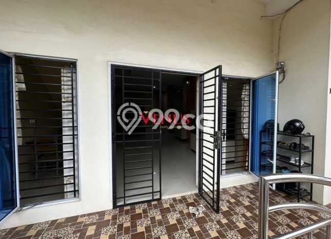 Rumah 5 KT 4 KM Luas Tanah 120m2m², LB 312m2m² di Batam Kota, Batam Rumah 5 KT 4 KM Luas Tanah 120m2m², LB 312m2m² di Batam Kota, Batam