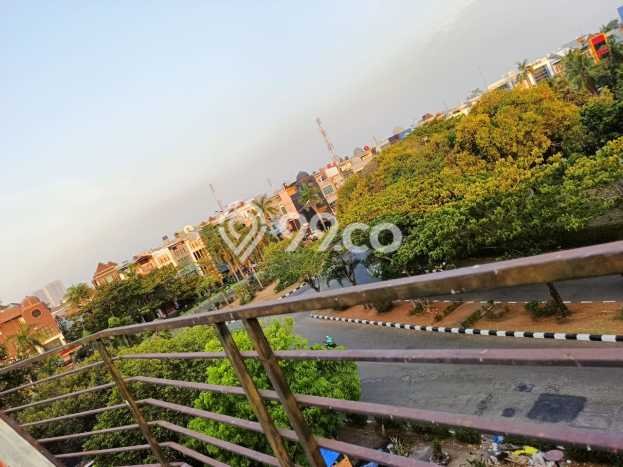 Ruko disewakan lokasi strategis Cengkareng Jakarta Barat 400m2 Ruko disewakan lokasi strategis Cengkareng Jakarta Barat 400m2