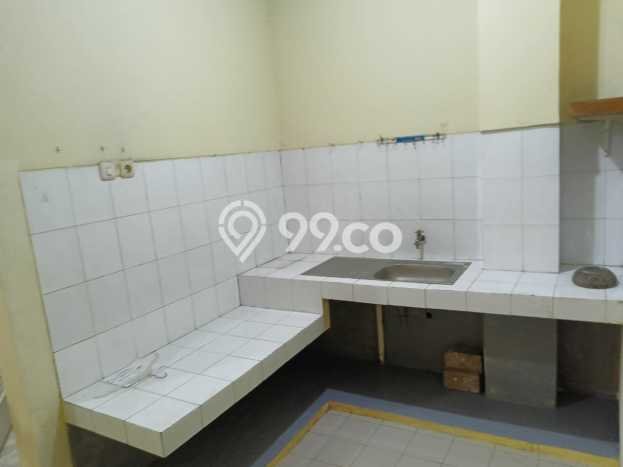 Ruko Disewa di Jakarta Barat dengan LB 400m2 Area Komersial Ramai Ruko Disewa di Jakarta Barat dengan LB 400m2 Area Komersial Ramai