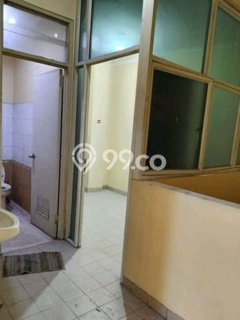 Unit Komersial Disewakan di Jakarta Barat Area Strategis Harga Kompetitif Unit Komersial Disewakan di Jakarta Barat Area Strategis Harga Kompetitif