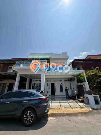 For Sale! Premium House LT 135m2 Desain Elegan di Batam Centre For Sale! Premium House LT 135m2 Desain Elegan di Batam Centre