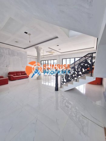 Dijual Rumah Mewah Elegan Dengan View Cantik di Batam Centre, Batam Dijual Rumah Mewah Elegan Dengan View Cantik di Batam Centre, Batam