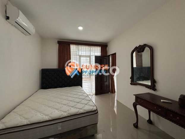 Rumah Dengan Harga Terbaik 4 Kamar Tidur Lokasi Prestisius di Jantung Kota Batam Centre, Batam Rumah Dengan Harga Terbaik 4 Kamar Tidur Lokasi Prestisius di Jantung Kota Batam Centre, Batam