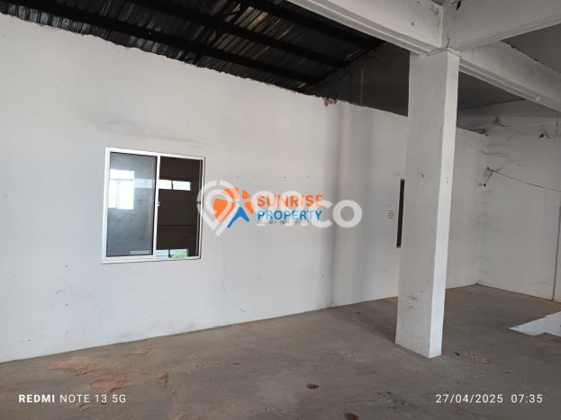 Unit Gudang Tersedia di Batam Centre Spesifikasi LB 145m2 Unit Gudang Tersedia di Batam Centre Spesifikasi LB 145m2