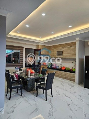 Jual Rumah 6 KT di Nagoya, Batam - LT 401m² Jual Rumah 6 KT di Nagoya, Batam - LT 401m²