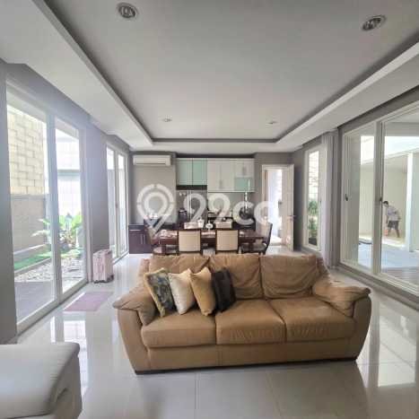 Rumah Sewa Surabaya LT 288m2 LB 330m2 Area Citraland Rumah Sewa Surabaya LT 288m2 LB 330m2 Area Citraland