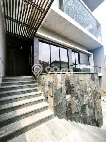 LIMITED OFFER! Rumah Premium di , LT 240m2m² Bangunan 567m2m² LIMITED OFFER! Rumah Premium di , LT 240m2m² Bangunan 567m2m²