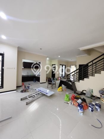 Disewakan Segera Rumah Kondisi Baik di Area Wiyung, Surabaya Disewakan Segera Rumah Kondisi Baik di Area Wiyung, Surabaya
