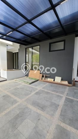 Dijual Rumah Premium dengan Fasilitas Sekitar Komplit di Wiyung, Surabaya Dijual Rumah Premium dengan Fasilitas Sekitar Komplit di Wiyung, Surabaya