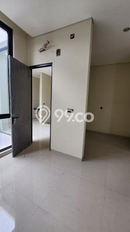 Dijual Rumah Premium dengan Fasilitas Sekitar Komplit di Wiyung, Surabaya Dijual Rumah Premium dengan Fasilitas Sekitar Komplit di Wiyung, Surabaya
