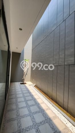 Dijual Rumah Premium dengan Fasilitas Sekitar Komplit di Wiyung, Surabaya Dijual Rumah Premium dengan Fasilitas Sekitar Komplit di Wiyung, Surabaya