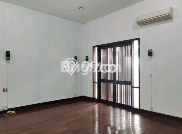 Hunian Mewah Dijual LT 600m2 di Kelapa Gading, Jakarta Utara Hunian Mewah Dijual LT 600m2 di Kelapa Gading, Jakarta Utara