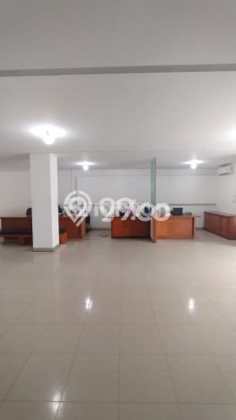 Komersial Bagus Dijual LB 500m2 Lokasi Strategis Jakarta Utara Area Cocok untuk Bisnis Komersial Bagus Dijual LB 500m2 Lokasi Strategis Jakarta Utara Area Cocok untuk Bisnis
