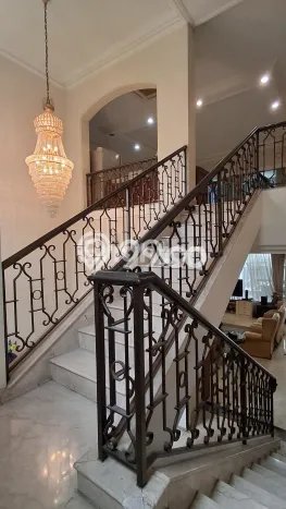 Hot Offer Hunian Premium Ideal dan Luas di Kebayoran Baru, Jakarta Selatan Hot Offer Hunian Premium Ideal dan Luas di Kebayoran Baru, Jakarta Selatan