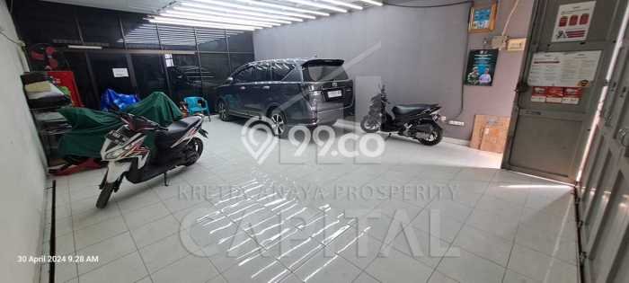 Unit Ruko Dijual di Bandung LT 110m2 & LB 230m2 Unit Ruko Dijual di Bandung LT 110m2 & LB 230m2