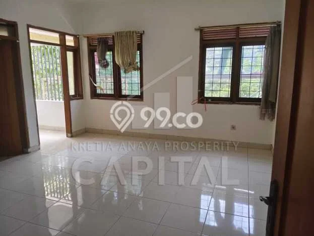 For Rent Ruko Strategis Kawasan Astanaanyar, Luas 180m2m², Pusat Komersial For Rent Ruko Strategis Kawasan Astanaanyar, Luas 180m2m², Pusat Komersial
