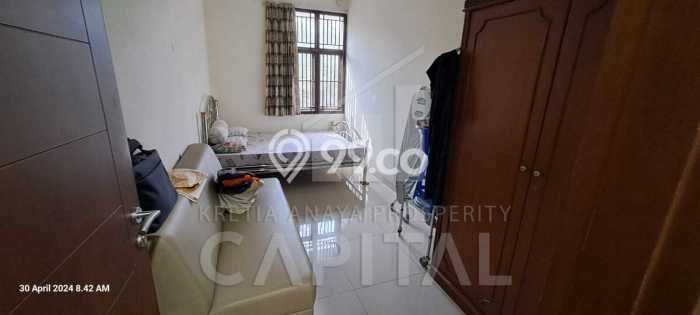 Unit Ruko Dijual di Bandung LT 110m2 & LB 230m2 Unit Ruko Dijual di Bandung LT 110m2 & LB 230m2