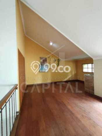 Rumah Bagus di , Bandung, Luas Tanah 198m2m², Luas Bangunan 200m2m² Rumah Bagus di , Bandung, Luas Tanah 198m2m², Luas Bangunan 200m2m²