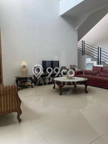 Rumah Elit LB 400m2 Siap Pakai Desain Elegan di Turangga, Bandung Rumah Elit LB 400m2 Siap Pakai Desain Elegan di Turangga, Bandung