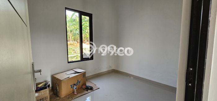 Rumah Siap Huni di Tembalang, Semarang, Luas 120m2m² LB 40m2m² Rumah Siap Huni di Tembalang, Semarang, Luas 120m2m² LB 40m2m²