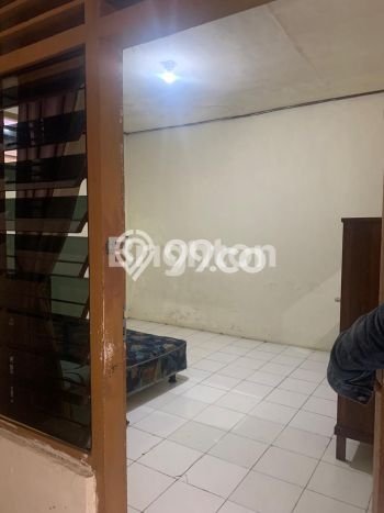 Rumah Modern 6 Kamar LT 178m2 di Gajahmada Rumah Modern 6 Kamar LT 178m2 di Gajahmada