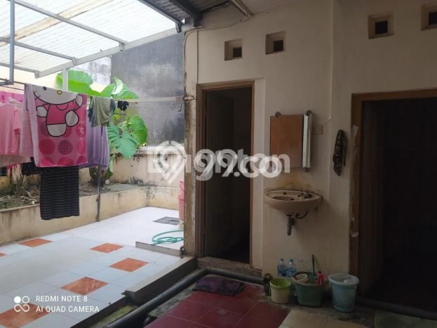 Rumah Modern 6 Kamar LT 178m2 di Gajahmada Rumah Modern 6 Kamar LT 178m2 di Gajahmada