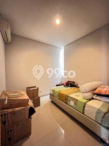 Rumah Berkualitas , Bandung, Luas 244m2m² Bangunan 300m2m² Rumah Berkualitas , Bandung, Luas 244m2m² Bangunan 300m2m²