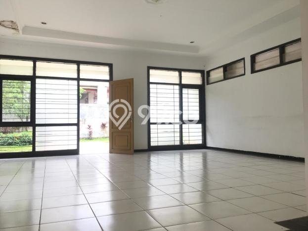 Jual Rumah Mewah Elegan Dengan View Eksklusif di Setiabudi, Bandung Jual Rumah Mewah Elegan Dengan View Eksklusif di Setiabudi, Bandung