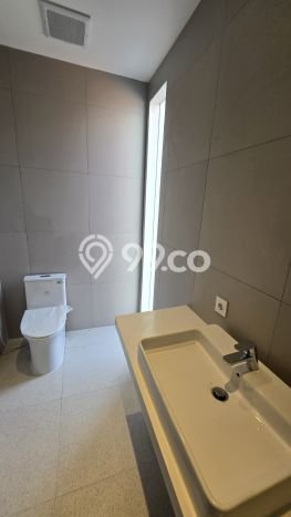 For Sale! Premium House LT 200m2 Desain Elegan di Alam Sutera For Sale! Premium House LT 200m2 Desain Elegan di Alam Sutera