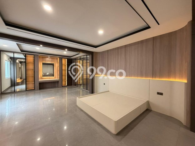 Rumah Elit Modern Tanpa Renovasi di Alam Sutera Tangerang Rumah Elit Modern Tanpa Renovasi di Alam Sutera Tangerang