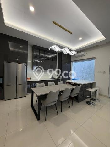 Ready to Use! Luxury House LT 180m2 Desain Modern di Gading Serpong Ready to Use! Luxury House LT 180m2 Desain Modern di Gading Serpong