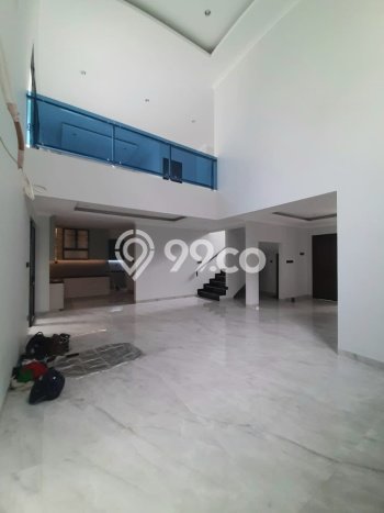 Siap Huni Hunian Elit 5 Kamar di BSD Dekat ke Mana Saja Siap Huni Hunian Elit 5 Kamar di BSD Dekat ke Mana Saja